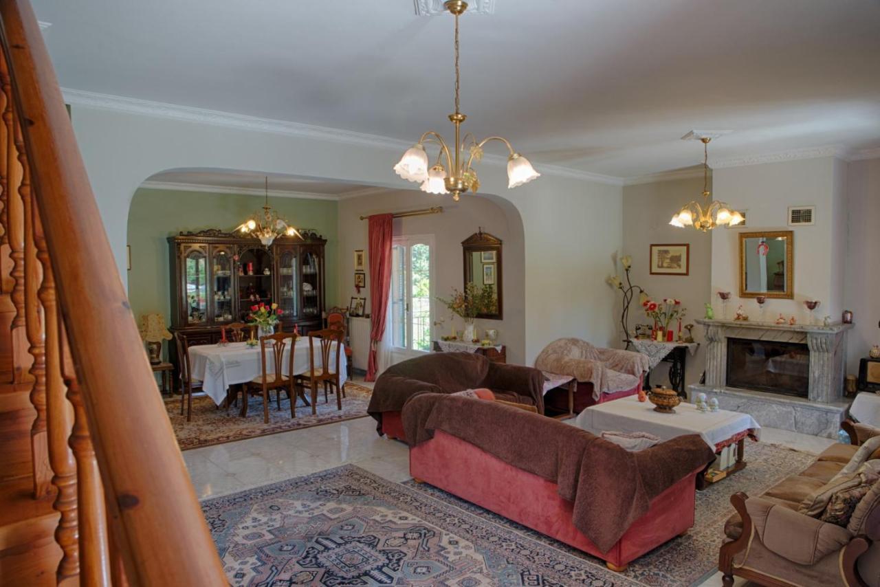 Villa Christina Gastouri  Bagian luar foto